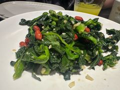 -辣尚瘾·烤鱼·新川菜(交大直营店)
