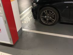 -磐基中心-停车场