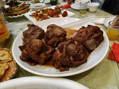 -鹤乡东北菜(崮山路店)