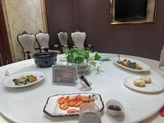 -沪华海鲜大酒楼(南汇店)