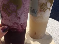 -喜茶(北京华贸购物中心店)