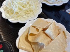 -三江两海老火锅(北京首店)