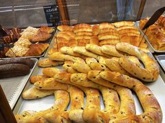 -Dough&Joe团憩(瑞虹天地月亮湾店)