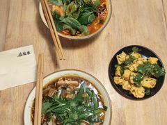 -叁窝雀·云南小锅米线(万象汇店)
