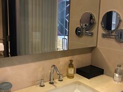 -扬州东关街文昌阁桔子水晶酒店