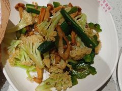 -79号渔船海鲜饭店(宝安店)