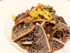 -东口码头·烧鸽子·鱼头泡饼·地方菜(金鹰悦城店)