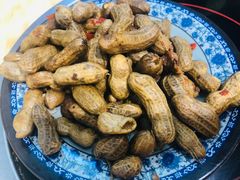话梅花生-盱眙小龙虾(天虹店)