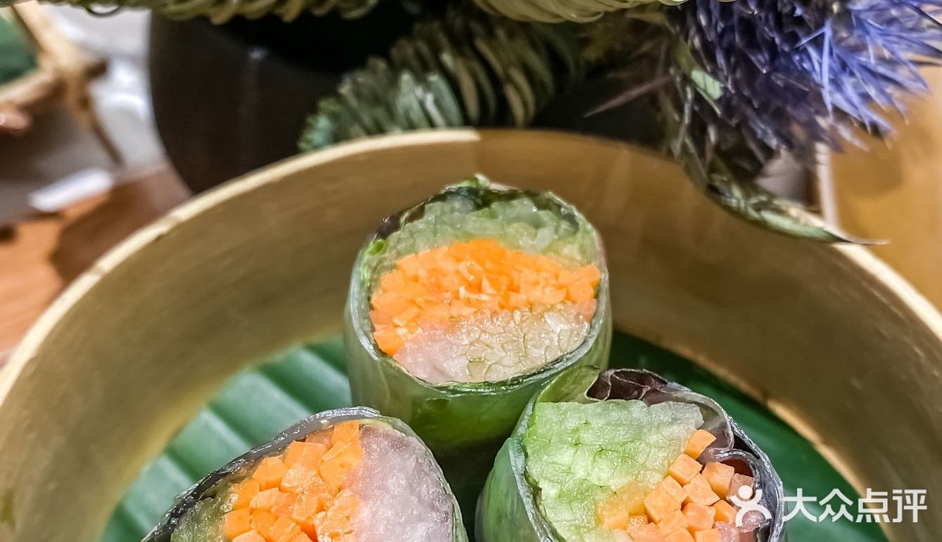 莫非是带我误入了巴黎后花园💖太浪漫啦