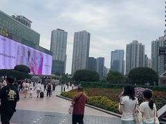 -观音桥步行街