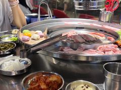 -哈哈碳都·牛肋条无限自助烤肉(宝龙店)