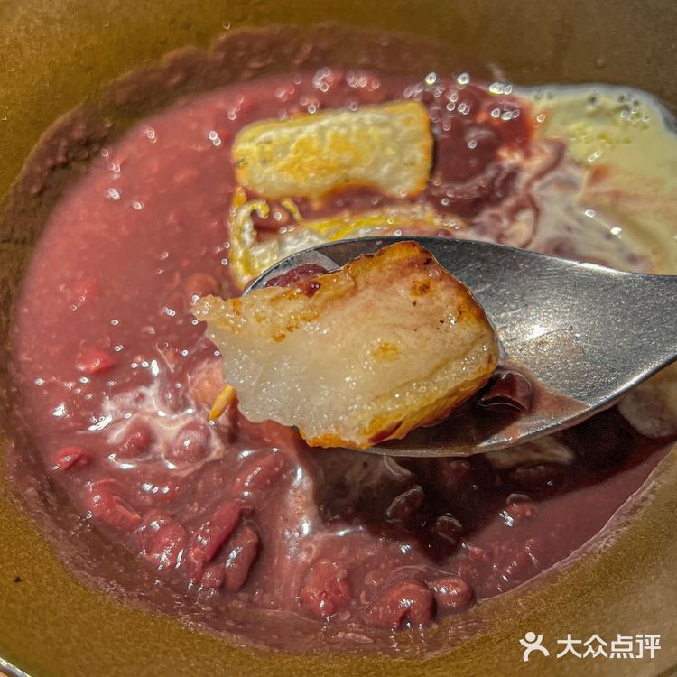 天了噜‼️厦门也有糯叽叽烤年糕红豆沙啦🫕