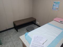 -半岛宠物医院24小时·内窥镜·牙科·碎石中心(府城大道店)