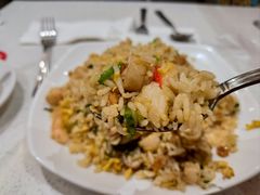 XO酱海鲜炒饭-香港新发烧腊茶餐厅(水围店)