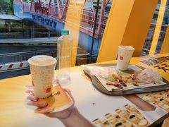 -麦当劳(世贸店)