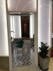 -PE SALON 