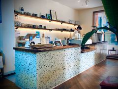 -Line 咖啡(石厦花园店)