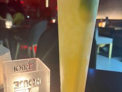 -TZ House音乐现场(来福士中心店)