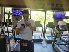 -阳光悦动游泳健身会所