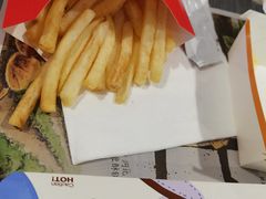 -麦当劳(世界城广场店)