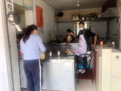 -薛记襄阳香辣牛肉面(平安路店)