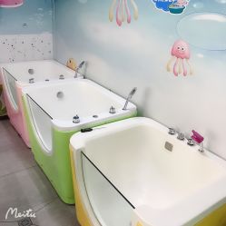 -皮卡萌母婴游泳馆(龙岩新罗万达店)