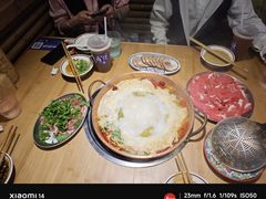 -洱火云南酸菜牛肉火锅(石景山当代商城店)