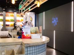 -果之满满鲜榨果汁(美罗城店)