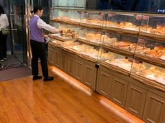 面包甜点陈列柜-新侨三宝乐面包店(崇文门店)