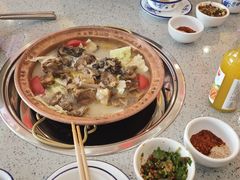 -阿婆情腊排骨火锅(金虹路店)