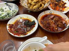 -胡子饮食店