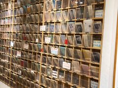 -猫的天空之城概念书店(杭州南宋御街店)