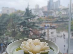 -包整·丝娃娃(一览甲秀楼风景店)