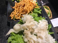 -湊湊火锅·茶憩(新中关购物中心店)