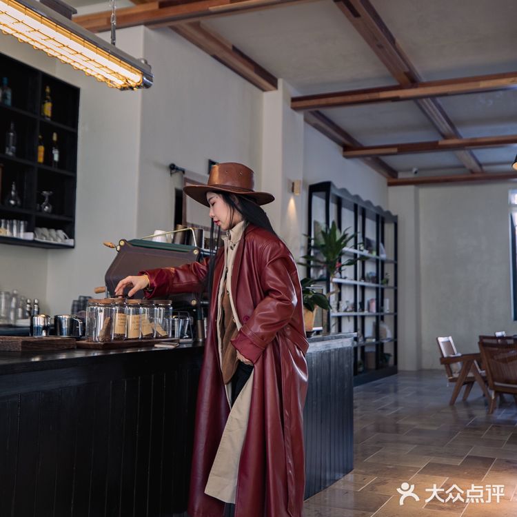 可可托海最靓新店🔥说是在上海武康路不为过吧