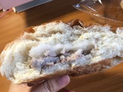 芋泥麻薯欧包-风车面包
