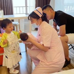 -母仪天下月子中心(光谷店)