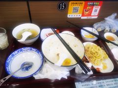 -百年老字号·观振兴蟹黄面·三虾面·苏式面(观前街富仁坊巷店)