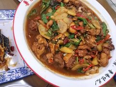 -鲁南仔·滕州炒鸡(经三路店)