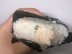 -全家便利店(莲花池东路店)