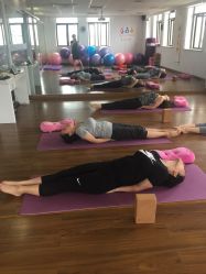 -爱尔乐美孕产瑜伽·普拉提