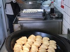 锅贴-洋洋锅贴