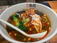 -湘人龙记老长沙米粉(鸟巢店)