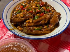 鸡爪焖黄豆-荆九爷爆炒桥头三嫩(浙大店)