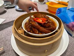 鲍汁凤爪-香港百合居(LCM置汇旭辉广场店)