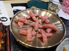 -臻牛烤肉