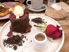 -FLOVIE FLORIST CAFE