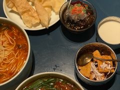 -一坐一忘云南菜(嘉里中心店)