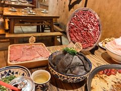-旧街市鲜货老火锅(大光路店)