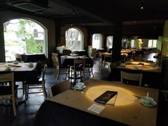 -穹六人间 people 6(岳阳路店)